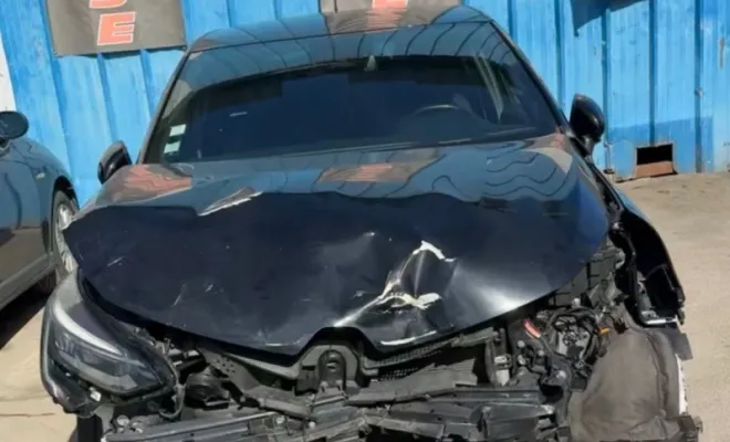 Réparation Carrosserie Renault – Restauration Complète de Votre Véhicule à Berre-L'Etang 🚗💥, Berre-l'Étang, Call of Cars 13